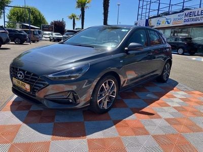 Gris Occasion 2024 Hyundai i30 | 19 950 € (Prix assez cher)