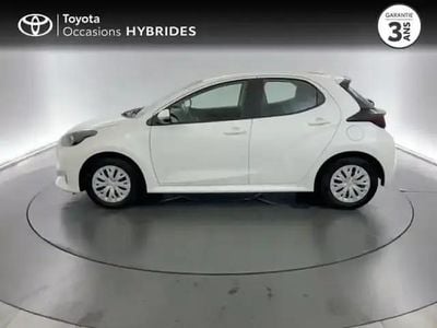 Blanc Occasion 2023 Toyota Yaris Hybrid Berline | 18 890 € (Prix juste)