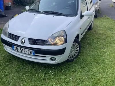 Renault Clio II