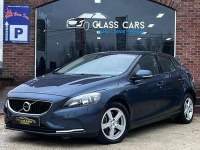 Occasion Volvo V40 Kinetic 152 ch (111 kW) 2018 Gris Berline