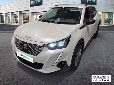 Blanc Occasion 2022 Peugeot e-2008 Style SUV | 17 190 € (Prix juste)