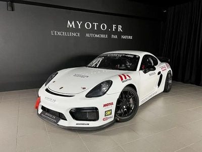 Porsche Cayman GT4