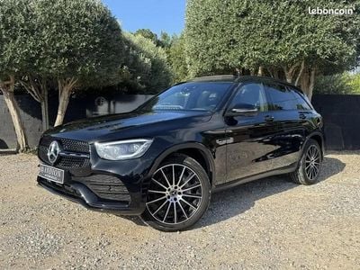 Noir Occasion 2020 Mercedes GLC300e AMG line SUV | 39 990 € (Prix juste)