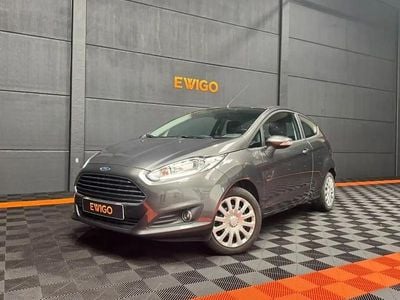Gris Occasion 2015 Ford Fiesta Berline | 6 990 € (Super prix)