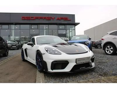 Porsche 718 Cayman GT4