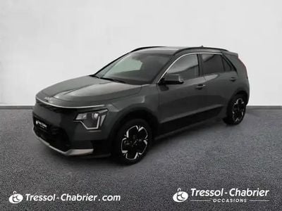 City scape gree Occasion 2023 Kia e-Niro Active SUV | 26 350 € (Prix juste)