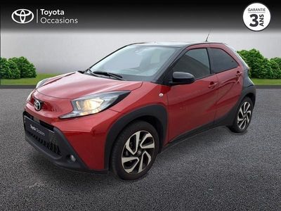 Biton rouge piment premium/toit noir Occasion 2024 Toyota Aygo X Design SUV | 16 400 € (Prix juste)