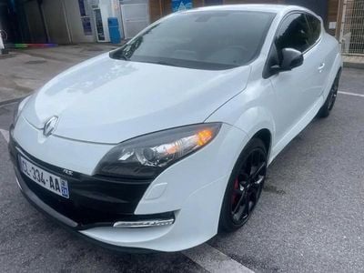 Occasion Renault Mégane III R.S. 266 ch (195 kW) 2012 Blanc Coupé