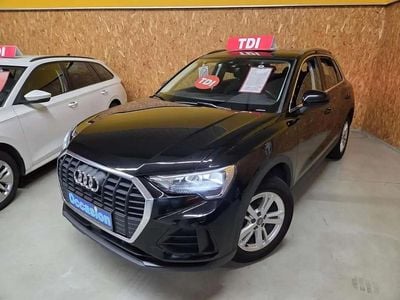 Noir Occasion 2019 Audi Q3 Business SUV | 21 900 € (Bon prix)