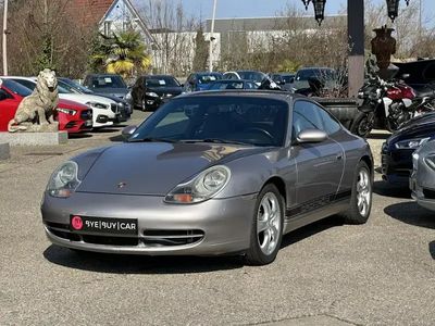 Porsche 911 Carrera