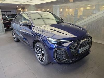 Bleu navarre métallisé Occasion 2025 Audi Q5 Sportback Design SUV | 78 900 €
