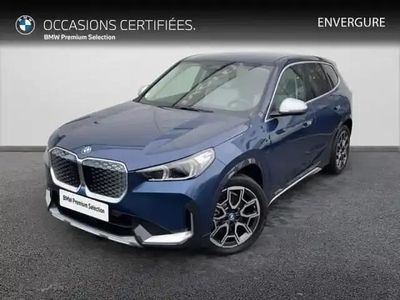 Bleu Occasion 2023 BMW iX1 xLine SUV | 39 490 € (Bon prix)