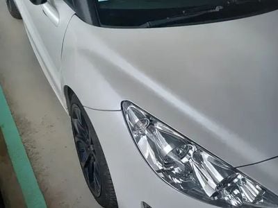 Peugeot RCZ
