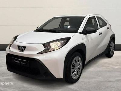 Blanc Occasion 2023 Toyota Aygo X Active SUV | 13 999 € (Prix juste)