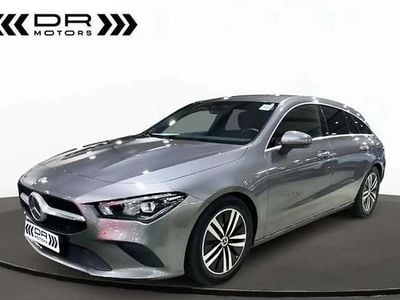 Gris Occasion 2020 Mercedes CLA180 Berline | 23 495 €