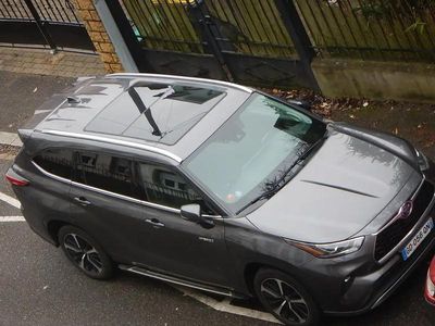 Gris Occasion 2021 Toyota Highlander Lounge SUV | 48 500 € (Prix juste)