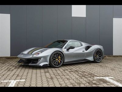 Gris Occasion 2020 Ferrari 488 Cabriolet | 537 500 €