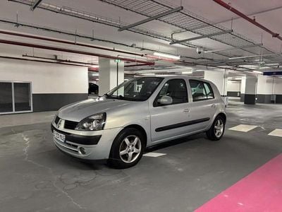 Occasion Renault Clio II Authentique 72 ch (52 kW) 2004 Gris Berline