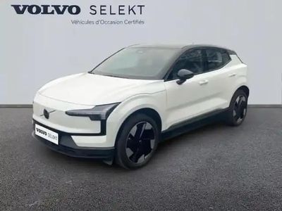 Blanc cristal métal/toit noir Occasion 2024 Volvo EX30 Plus SUV | 27 990 € (Bon prix)