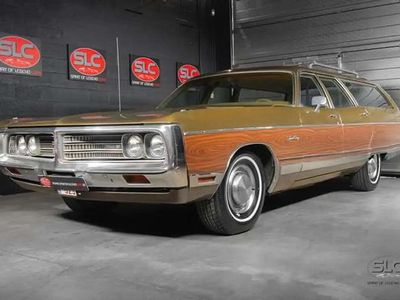 Occasion Chrysler Town & Country 224 ch (164 kW) 1972 Brun Monospace