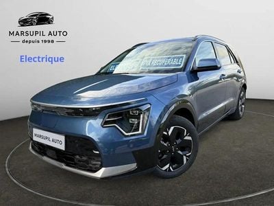 Bleu Occasion 2022 Kia Niro Premium SUV | 22 900 € (Prix juste)