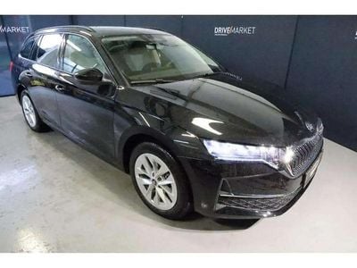 Noir Nouvelle 2025 Skoda Octavia Selection Break | 35 784 € (Prix assez cher)