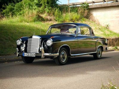 Noir Occasion 1957 Mercedes 220 Coupé | 125 000 €