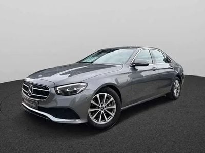 Mercedes E200