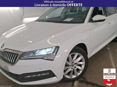 Blanc Occasion 2023 Skoda Superb Style Break | 27 900 € (Prix juste)