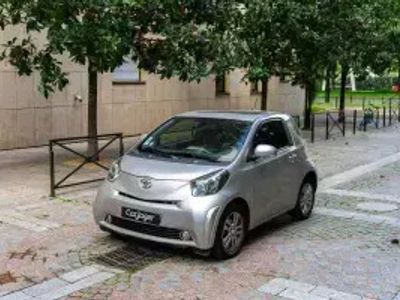 Toyota iQ