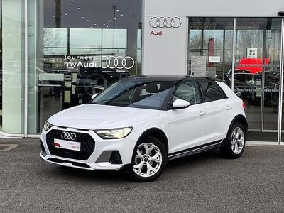 Blanc glacier métallisé Occasion 2023 Audi A1 Design | 21 890 € (Bon prix)