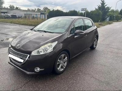 Occasion 2014 Peugeot 208 Active Citadine | 6 490 € (Prix juste)