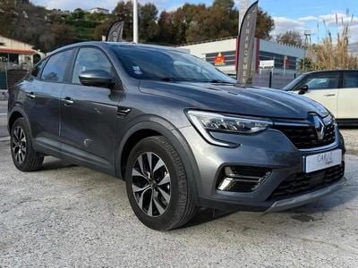 Gris Occasion 2023 Renault Arkana SUV | 19 990 € (Bon prix)