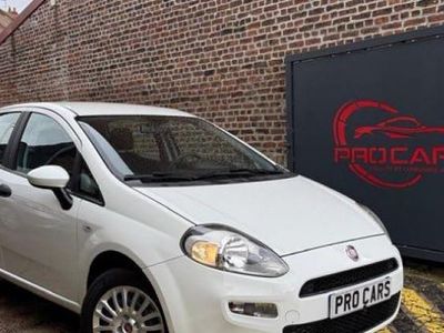 Blanc Occasion 2015 Fiat Punto Citadine | 6 290 €