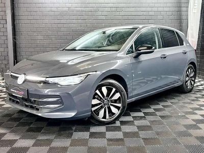 Gris Occasion 2025 VW Golf Goal Berline | 30 990 € (Prix assez cher)