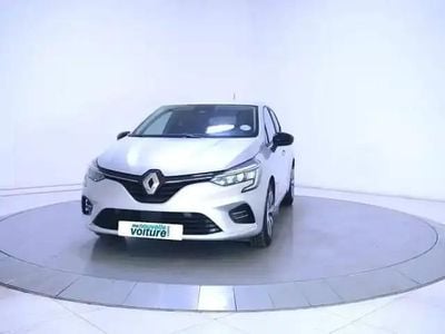 Occasion Renault Clio V 2023 Gris clair Berline