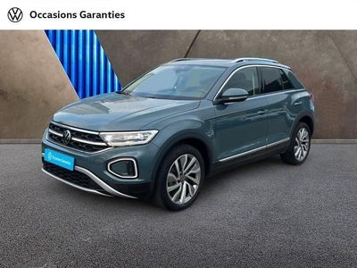 Bleu pétrole métallisée Occasion 2022 VW T-Roc Exclusive SUV | 27 990 € (Prix juste)