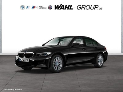 BMW 330e