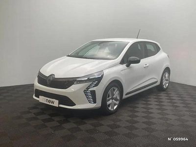 Occasion Renault Clio V Evolution 100 ch (73 kW) 2024 Blanc Citadine