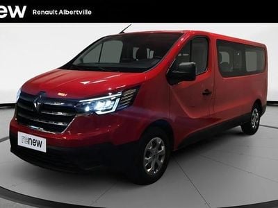 Rouge Occasion 2023 Renault Trafic Zen Monospace | 29 999 € (Prix juste)