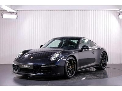 Porsche 911 Carrera 4 GTS