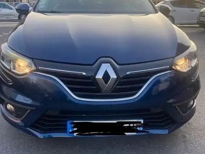 Bleu Occasion 2016 Renault Mégane III Berline | 10 500 €