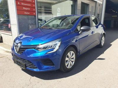 Bleu Occasion 2020 Renault Clio V Life Berline | 12 990 € (Prix juste)