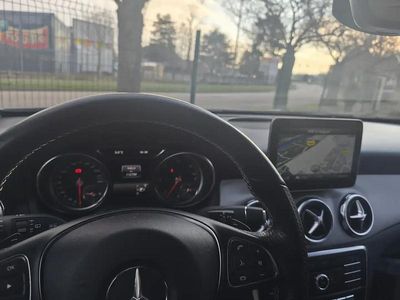 Occasion 2018 Mercedes GLA220 SUV | 22 000 € (Prix assez cher)