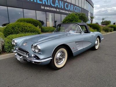 Bleu Occasion 1960 Chevrolet Corvette C1 Cabriolet | 113 900 €