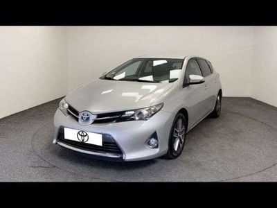 Toyota Auris Hybrid