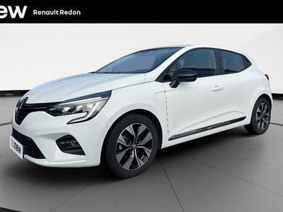 Blanc Occasion 2023 Renault Clio Evolution Van | 14 388 €