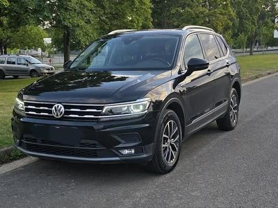 Noir Occasion 2018 VW Tiguan Allspace SUV | 17 900 € (Prix cher)