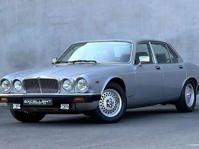 Occasion Jaguar XJ6 Sovereign 205 ch (150 kW) 1983 Gris Berline