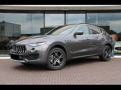 Occasion Maserati Levante 350 ch (257 kW) 2017 Gris SUV